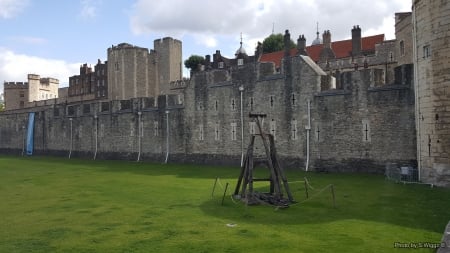 Tower of London - England, London, Catapult, Tower, Clouds, Castle