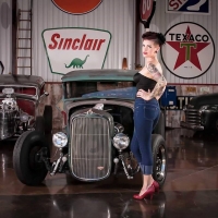 O'l Skool Hotrods & Pin Up