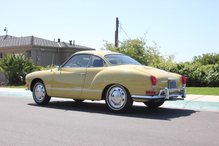 1970 Volkswagen Karmann-Ghia