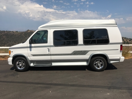 1999 Ford Econoline Waldoch Conversion Van 5.4 V8 4-Speed Automatic - Ford, Van, Conversion, Waldoch, Automatic, Econoline, 4-Speed, V8