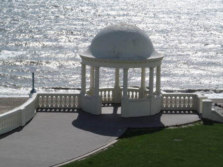 Sundome - balustrades, sundomes, seafronts, sussex, bexhill