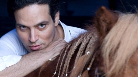 Gabriel Garko - horse, gabriel garko, actor, man