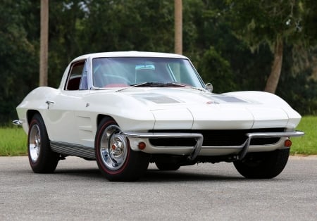 1963 Chevrolet Corvette Split-Window Coupe 327ci V8 2-Speed Automatic - 2-speed, sports, v8, split-window, chevrolet, 327ci, automatic, coupe, car, muscle, old-timer, corvette