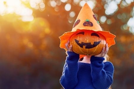 Happy Halloween! - autumn, pumpkin, hat, child, copil, halloween, hand, card, orange, smile