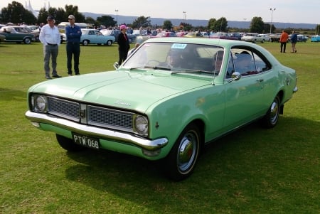 hg holden monaro