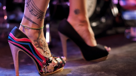 Stilettos and tattoos - party, red, stuff, black, leg, stiletto, tatto, shoes, woman