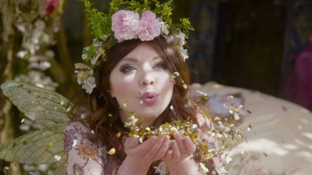 Fairy - wreath, hand, woman, model, girl, fairy, kiss, flower