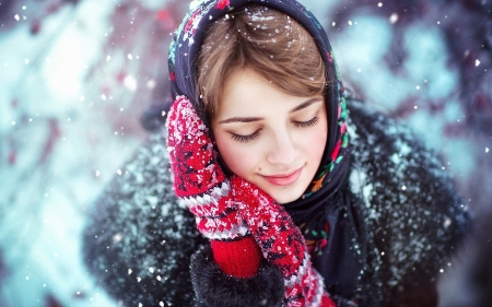 Beauty - woman, girl, winter, scarf, gloves, black, model, face, red, snow