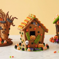 Halloween Gingerbread Houses