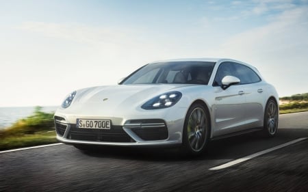 Porsche Panamera Turbo - fun, Porsche, car, cool, Panamera Turbo