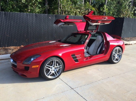 2012 Mercedes-Benz SLS AMG Coupe 6.3 V8 7-Speed - red, v8, amg, sports, mercedes, 7-speed, sls, coupe, car, benz