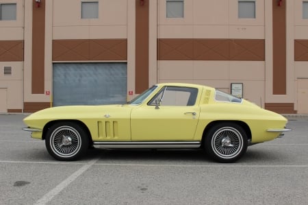 1965 Chevrolet Corvette Coupe 327ci V8 4-Speed - sports, v8, 327ci, chevrolet, 4-speed, coupe, car, muscle, old-timer, corvette