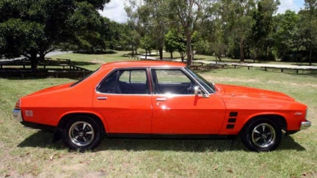 holden monaro sedan