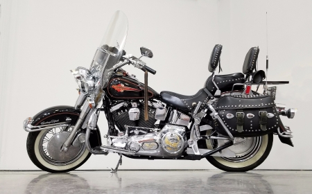 1993 Harley-Davidson FLSTC Heritage Softail Classic 1340cc Evolution V-Twin 5-Speed