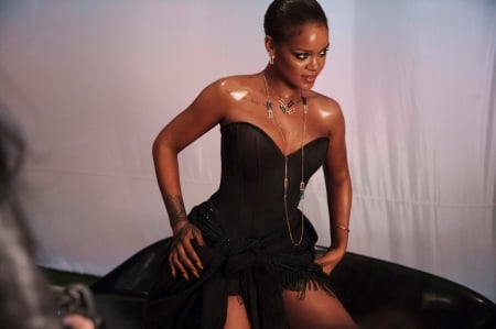 RIHANNA - fashion, actress, singer, songwriter