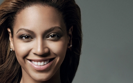 BEYONCE - ACTRESS, SONGWRITER, SINGER, PRODUCER