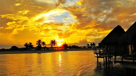 Sunset - clouds, nature, cabin, photography, sunset-tikehau-french-polynesia-pacific-sky-clouds-sea-cabin, sea, sunsets, sky