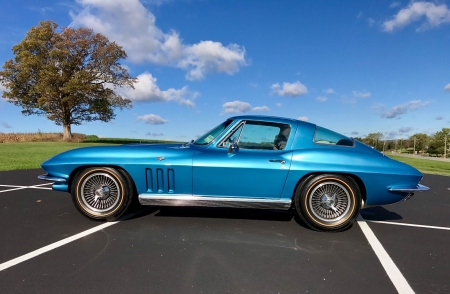 1966 Chevrolet Corvette Sting Ray Coupe 327ci V8 4-Speed - Muscle, Sting, Car, Sports, Chevrolet, 4-Speed, 327ci, Corvette, Ray, Coupe, Old-Timer, V8