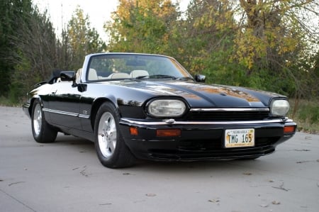 1994 Jaguar XJS Convertible 6.0 V12 4-Speed Overdrive Automatic - sports, 4-speed, xjs, car, old-timer, convertible, jaguar, v12