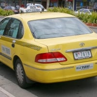 2005 toyota avalon