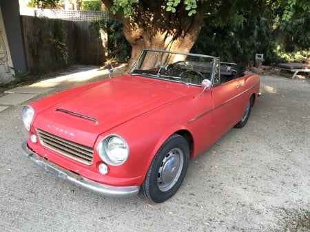 1966 Datsun 1600 Roadster 1.8 5-Speed - sports, car, datsun, red, roadster, old-timer, 1600, 5-speed