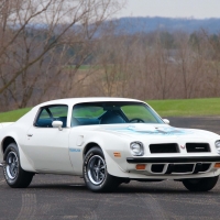 1974-Pontiac-Trans-Am-Super-Duty