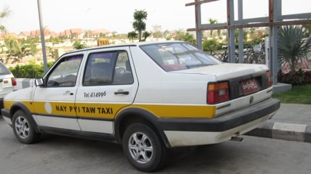 nay pyi taw taxi - pyi, car, nay, taxi, taw