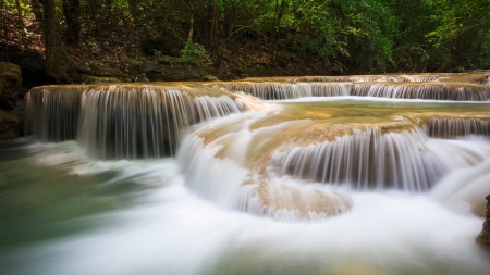 Overflowing falls - stunning, water, nature, falls, rock, natural