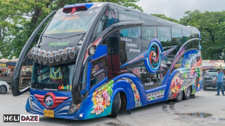 thai double decker bus