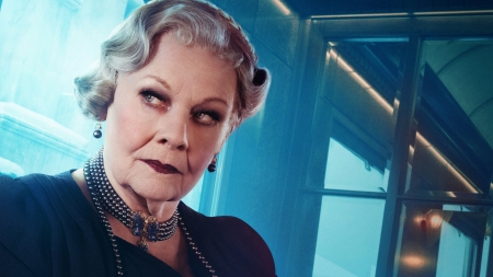 Murder on the Orient Express (2017) - woman, actress, murder on the orient express, movie, judi dench, blue, poster