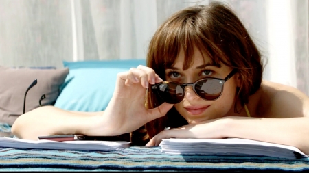 Fifty Shades Freed (2018) - fifty shades freed, hand, Dakota Johnson, summer, girl, movie, actress, sunglasses