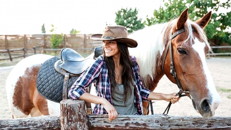 Cheyenne Cowgirl . . - style, girls, horse, western, women, hats, ranch, outdoors, brunettes, cowgirl, corral, fun, female