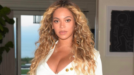 BEYONCE - ACTRESS, SONGWRITER, SINGER, PRODUCER