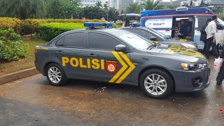 indonesian police patrol car - police, patrol, car, indonesian