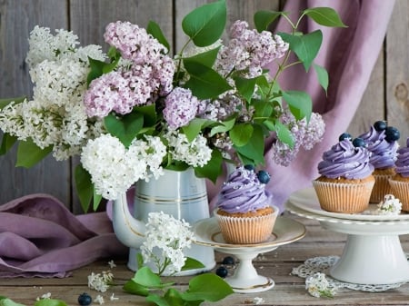 LILACS AND CUPCAKES - flowers, image, cupcakes, lilacs