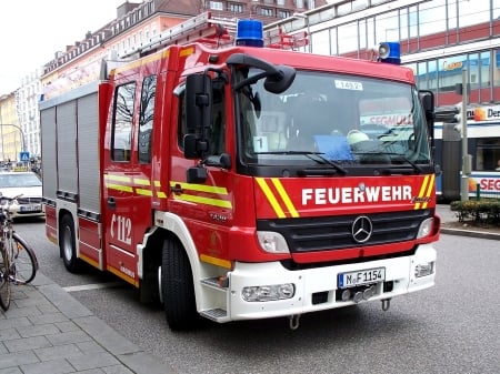 mercedes benz atego fire engine - atego, benz, engine, mercedes, fire