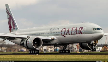 Qatar boeing 777 - 777, qatar airlines, boeing 777, qatar