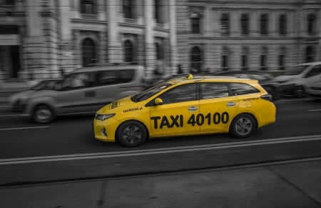 Taxi in the city - Car, Yellow, Black, Taxi, Transport, City