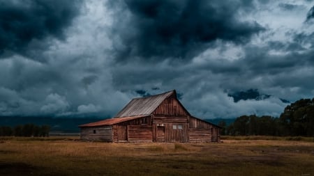 Cottage Above the Dark Clouds - cottage, nature, sky, dark, clouds