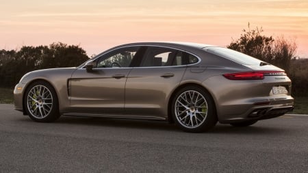 2018 Porsche Panamera - Porsche, car, 2018, Panamera