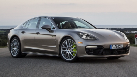 2018 Porsche Panamera - Car, Porsche, 2018, Panamera