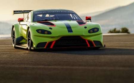 aston martin vantage gte - martin, vantage, british, aston