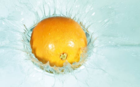 Underwater Orange - water, orange, food, underwater, fruit, splash