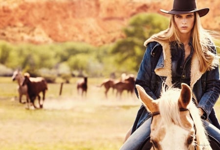 Horse Herder . . - women, fun, female, hats, models, western, girls, cowgirl, style, outdoors, horses, herd, blondes, ranch