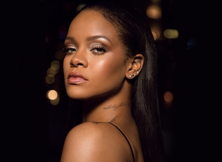 RHIANNA - fashion, producer, singer, songwriter