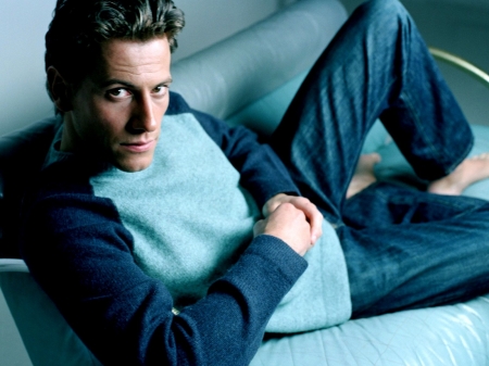 Ioan Gruffudd - actor, man, blue, Ioan Gruffudd