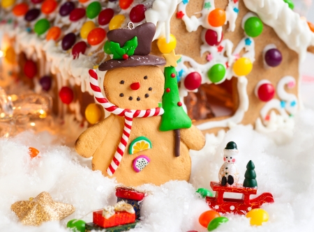 Merry Christmas! - gingerbread, snowman, deco, food, sweet, christmas, cookie, craciun, dessert, card