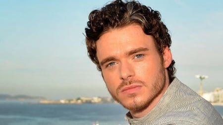 Richard Madden - sea, actor, man, Richard Madden