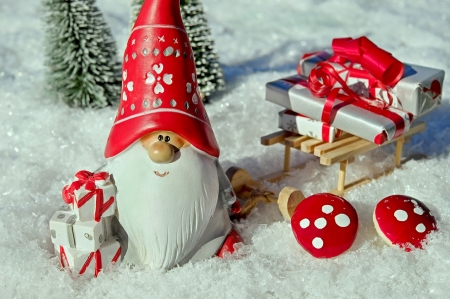 Santa Claus - Red, Snow, Santa Claus, Presents, Decoration, Lovely, Christmas