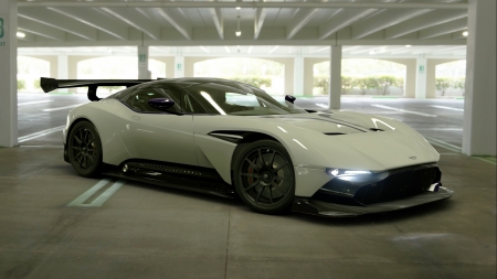 Aston Martin Vulcan - aston martin vulcan, wallpaper, windows, desktop